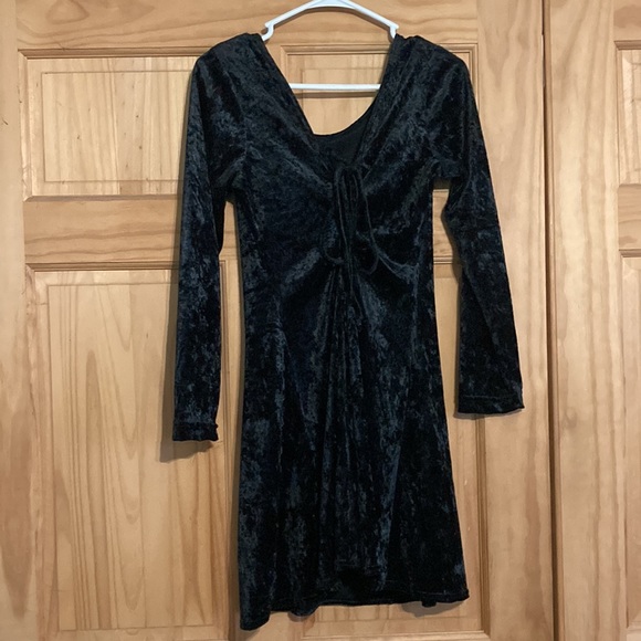 NWOT VINTAGE GOTH VELOUR L.B.D. (Little Black Dress) - Picture 4 of 7